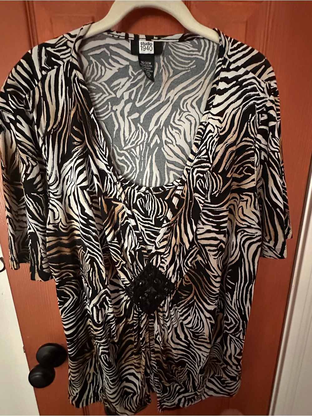 Studio 1940 Black and White Zebra-Print Short Sleeve Top